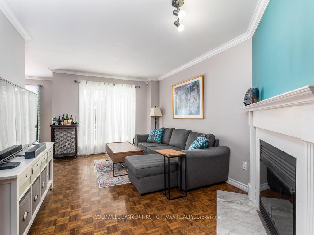 Photo 4 of 78 Cedarock Drive, Ottawa, Kanata - Bridlewood — HOMEH