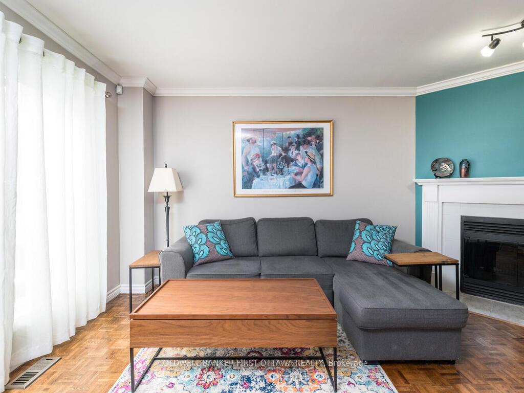 Photo 6 of 78 Cedarock Drive, Ottawa, Kanata - Bridlewood — HOMEH