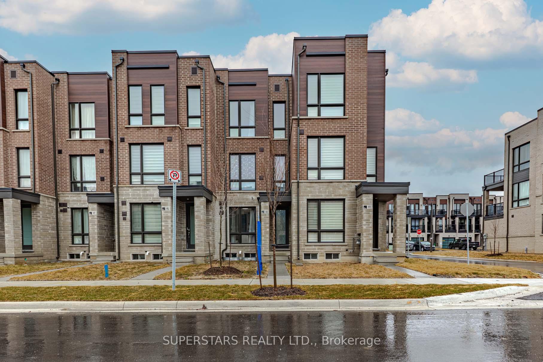 Photo 2 of 93 Stauffer Crescent, Markham, Cornell — HOMEH