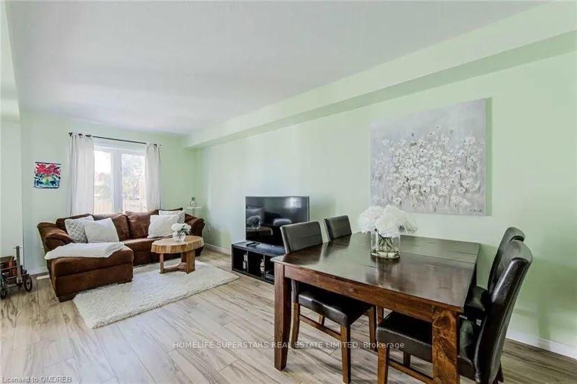 Photo 5 of 26 Lynch Crescent, Hamilton, Binbrook — HOMEH