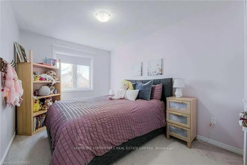 Photo 11 of 26 Lynch Crescent, Hamilton, Binbrook — HOMEH
