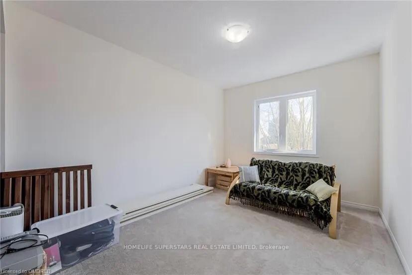 Photo 12 of 26 Lynch Crescent, Hamilton, Binbrook — HOMEH