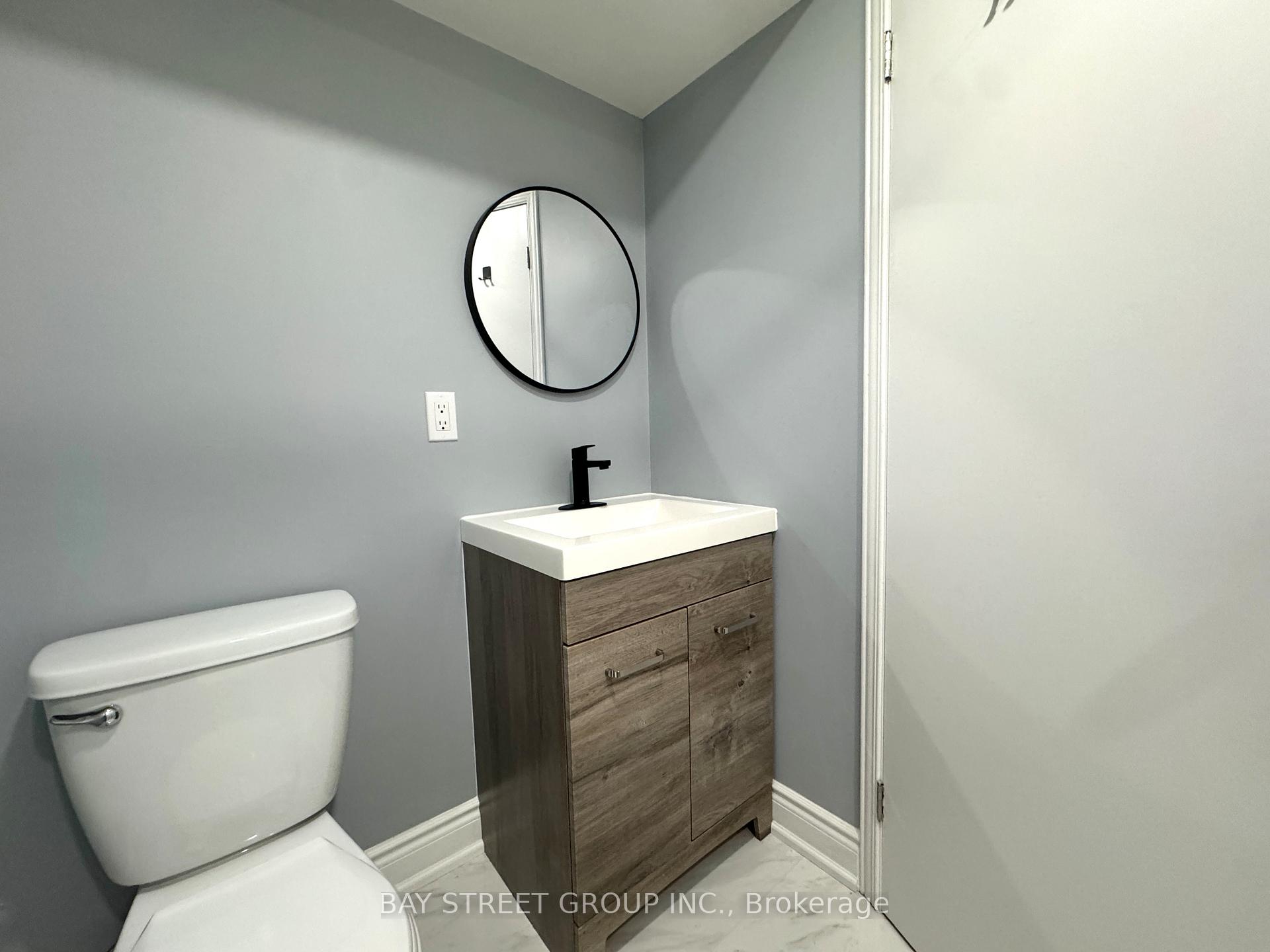 Photo 6 of 59 Ashmore Crescent, Markham, Milliken Mills East — HOMEH