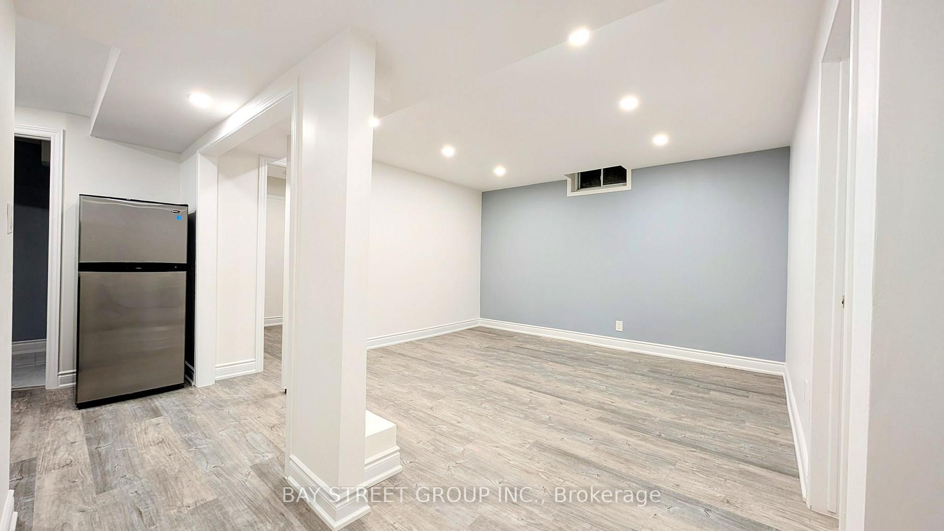 Photo 7 of 59 Ashmore Crescent, Markham, Milliken Mills East — HOMEH