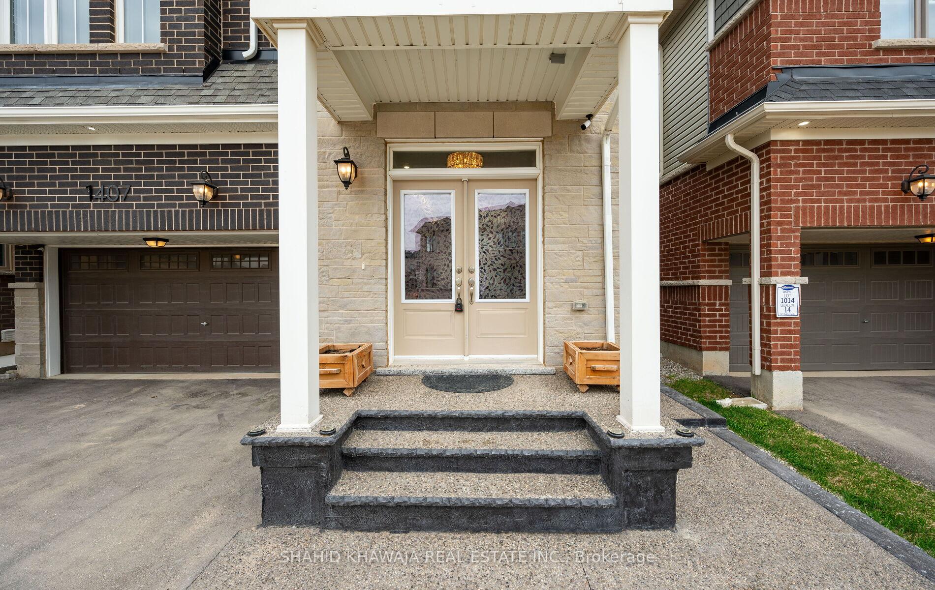 Photo 3 of 1407 Buckthorn Gardens, Milton, Cobban — HOMEH