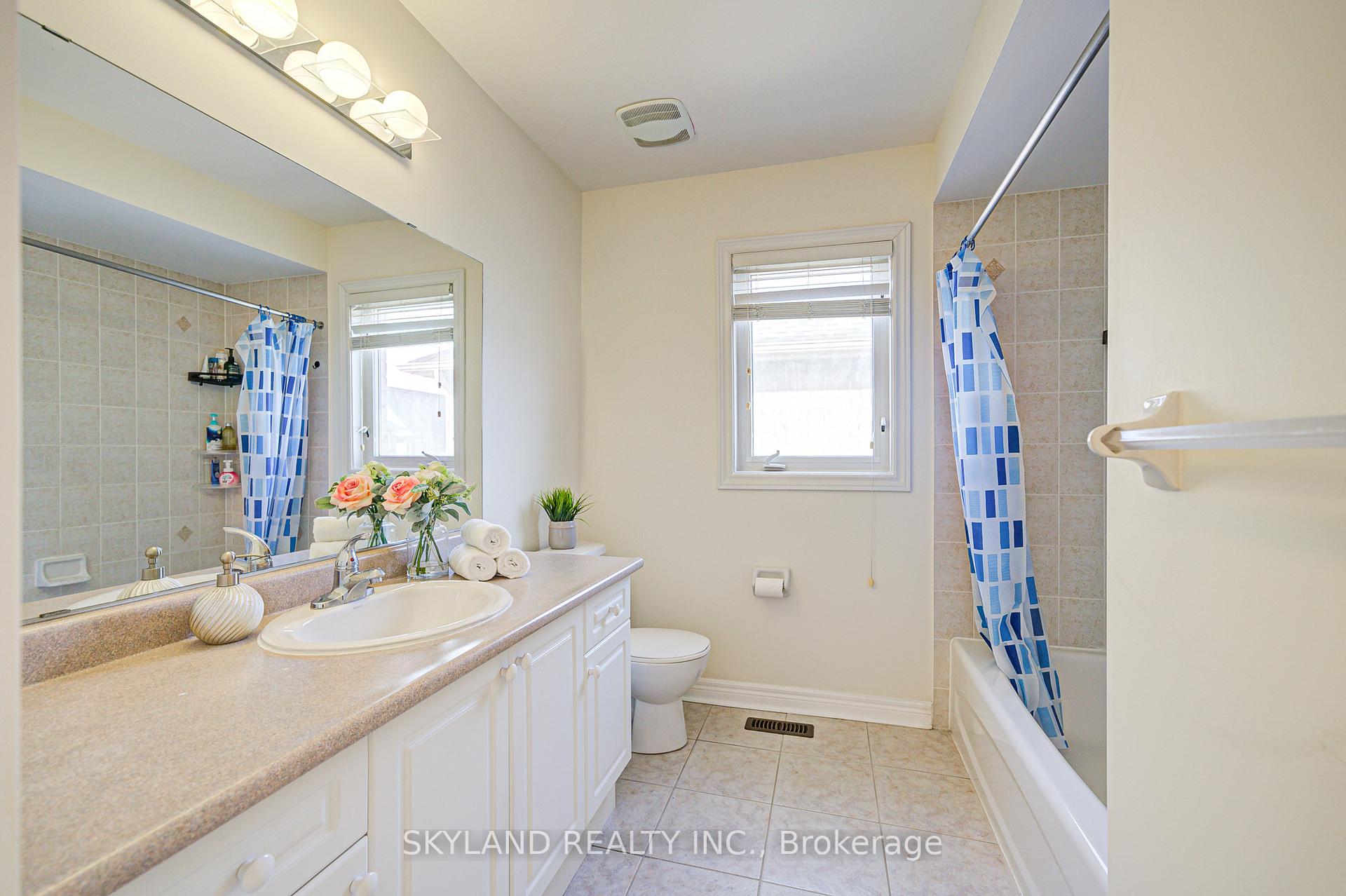Photo 15 of 252 Kentland Street, Markham, Wismer — HOMEH