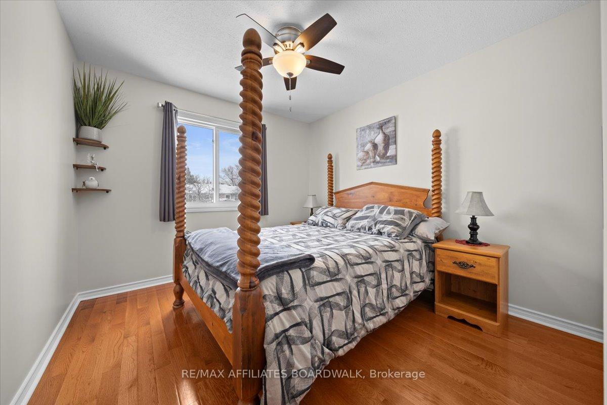 Photo 25 of 31 Palomino Drive, Ottawa, Kanata - Bridlewood — HOMEH