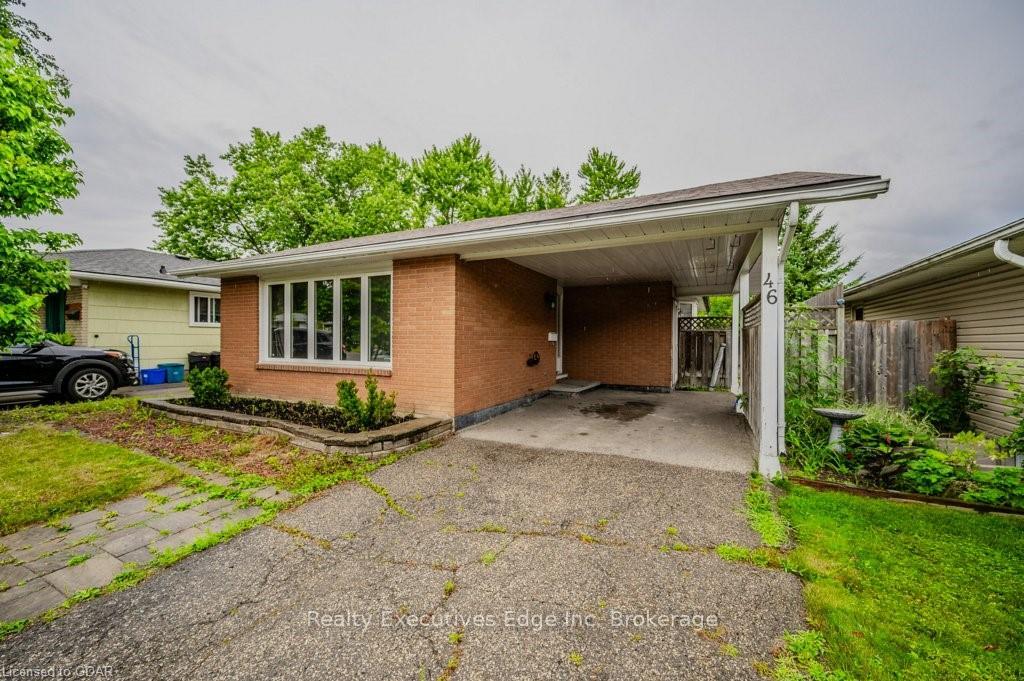 Front of 46 Appalachian Crescent