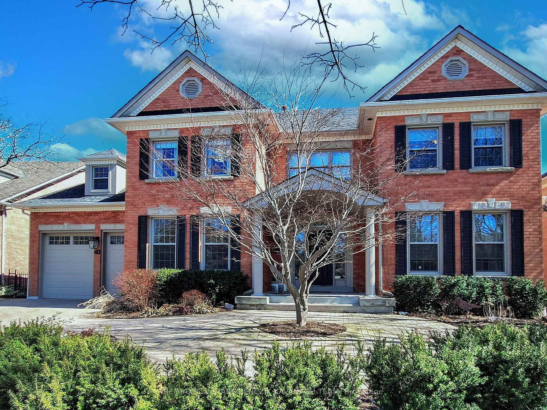 Photo 1 of 40 Wrenwood Court, Markham, Unionville — HOMEH