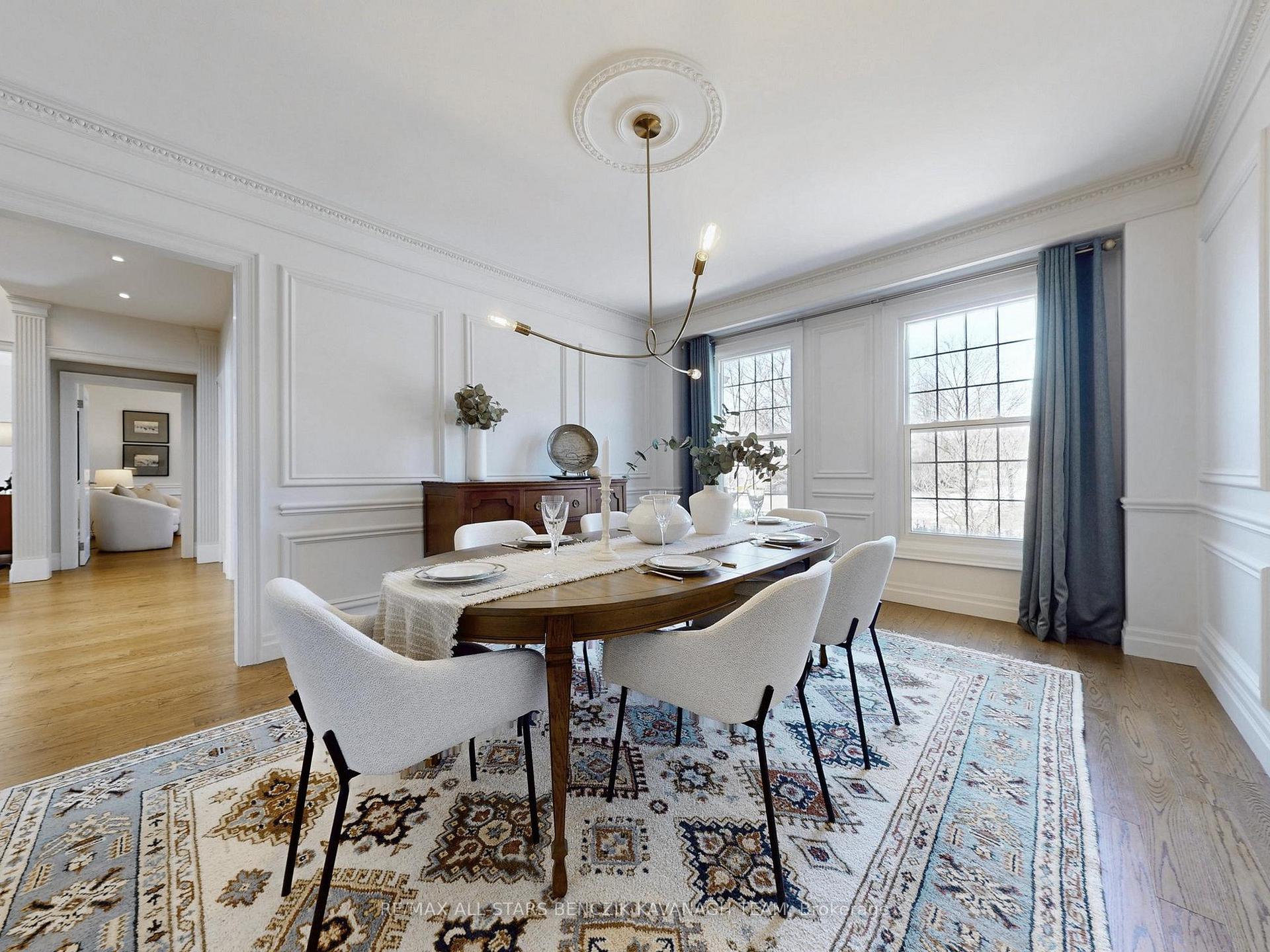 Photo 9 of 40 Wrenwood Court, Markham, Unionville — HOMEH