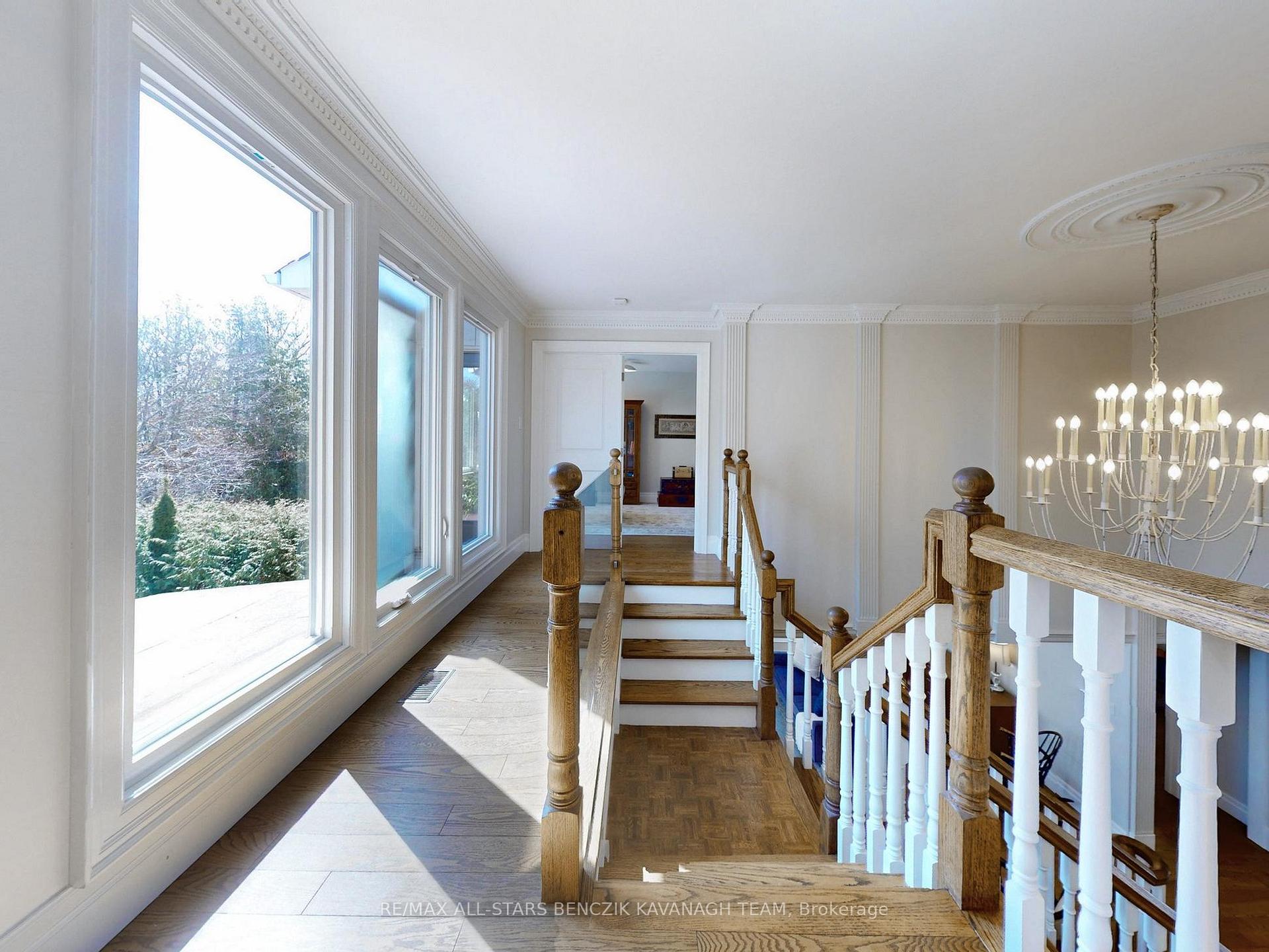 Photo 18 of 40 Wrenwood Court, Markham, Unionville — HOMEH