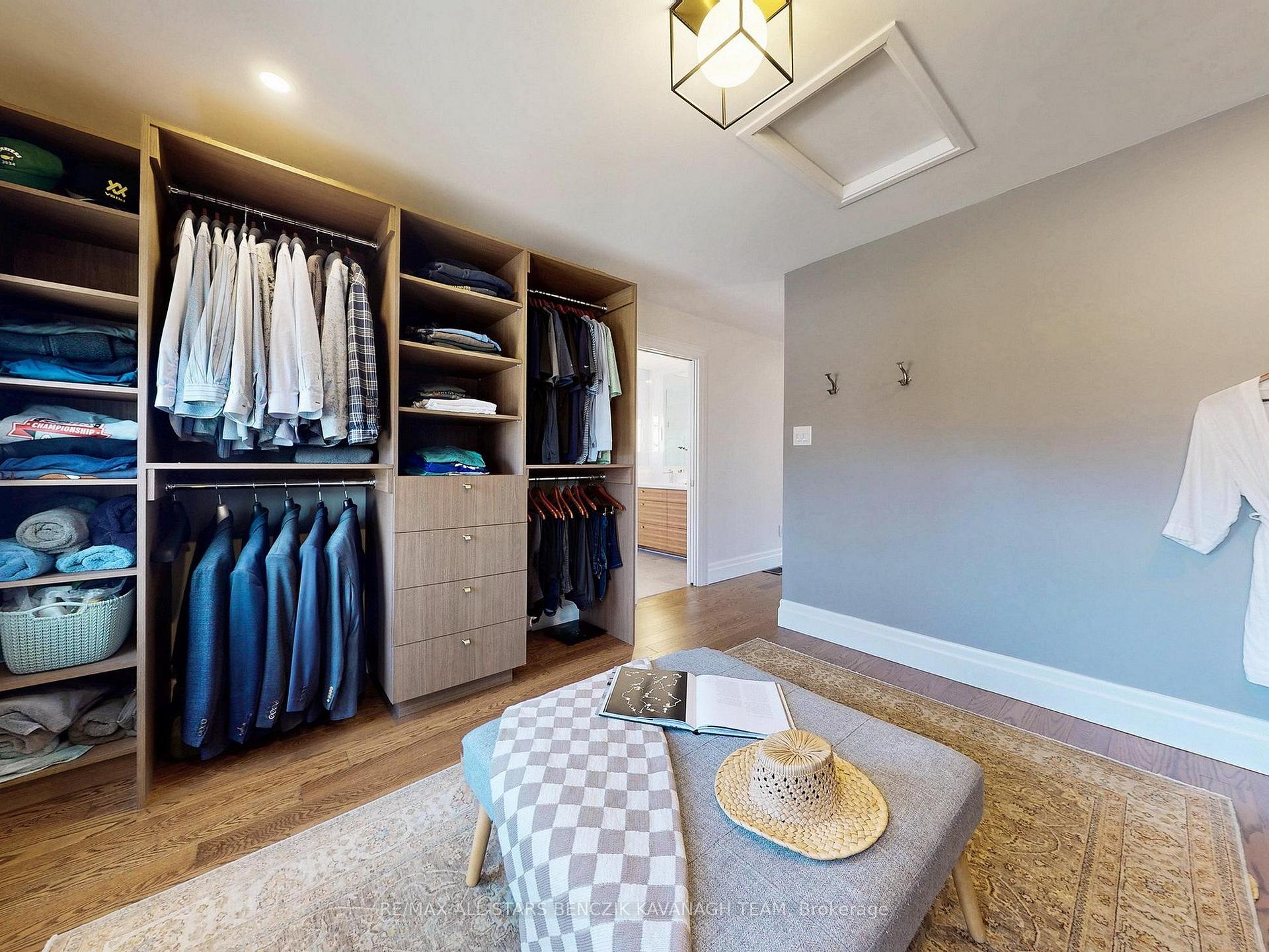 Photo 21 of 40 Wrenwood Court, Markham, Unionville — HOMEH