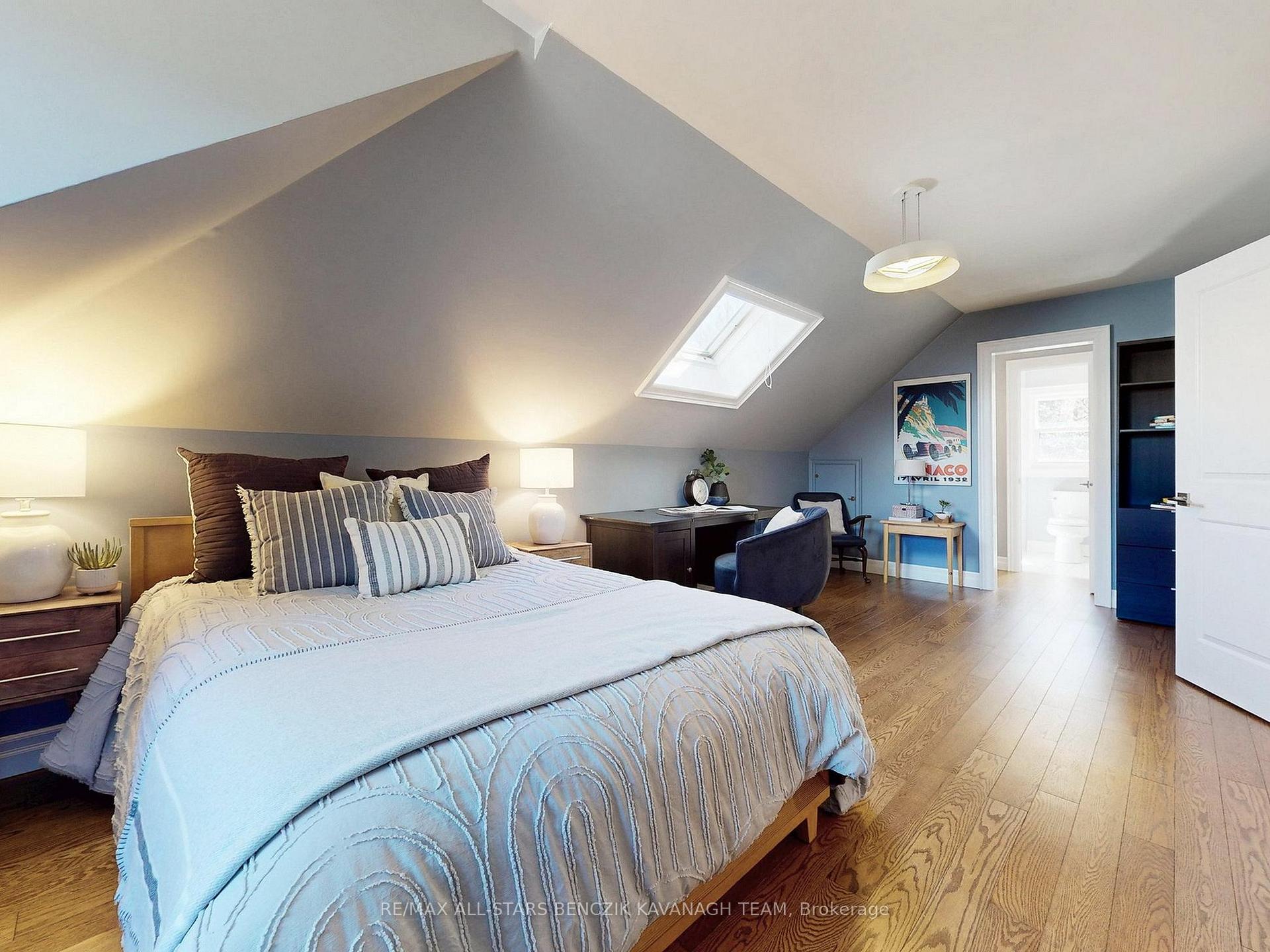 Photo 27 of 40 Wrenwood Court, Markham, Unionville — HOMEH