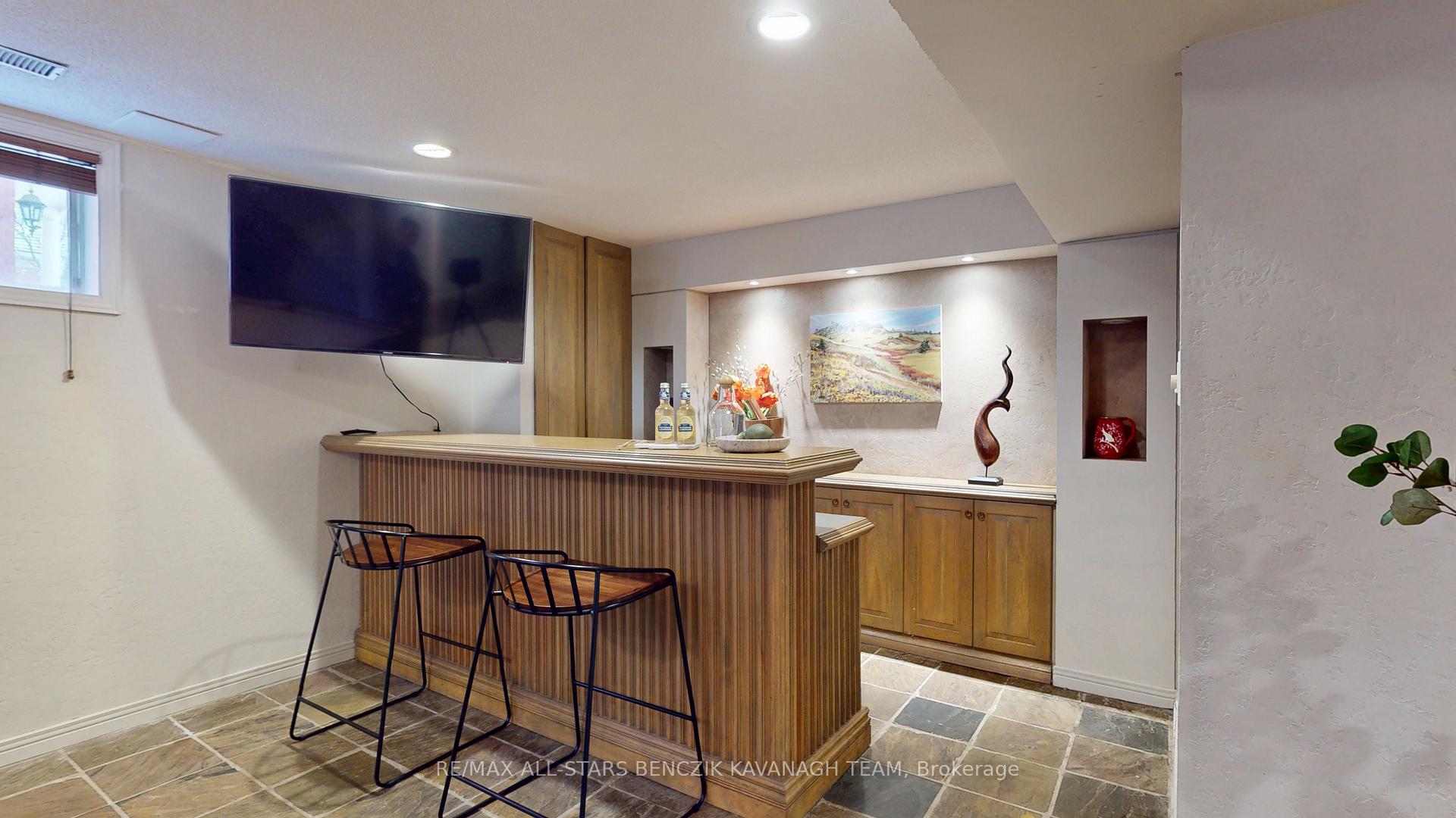 Photo 34 of 40 Wrenwood Court, Markham, Unionville — HOMEH