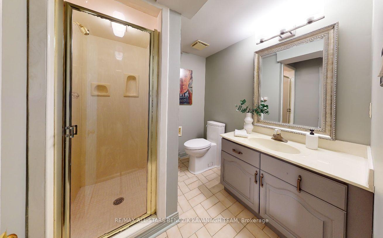 Photo 36 of 40 Wrenwood Court, Markham, Unionville — HOMEH