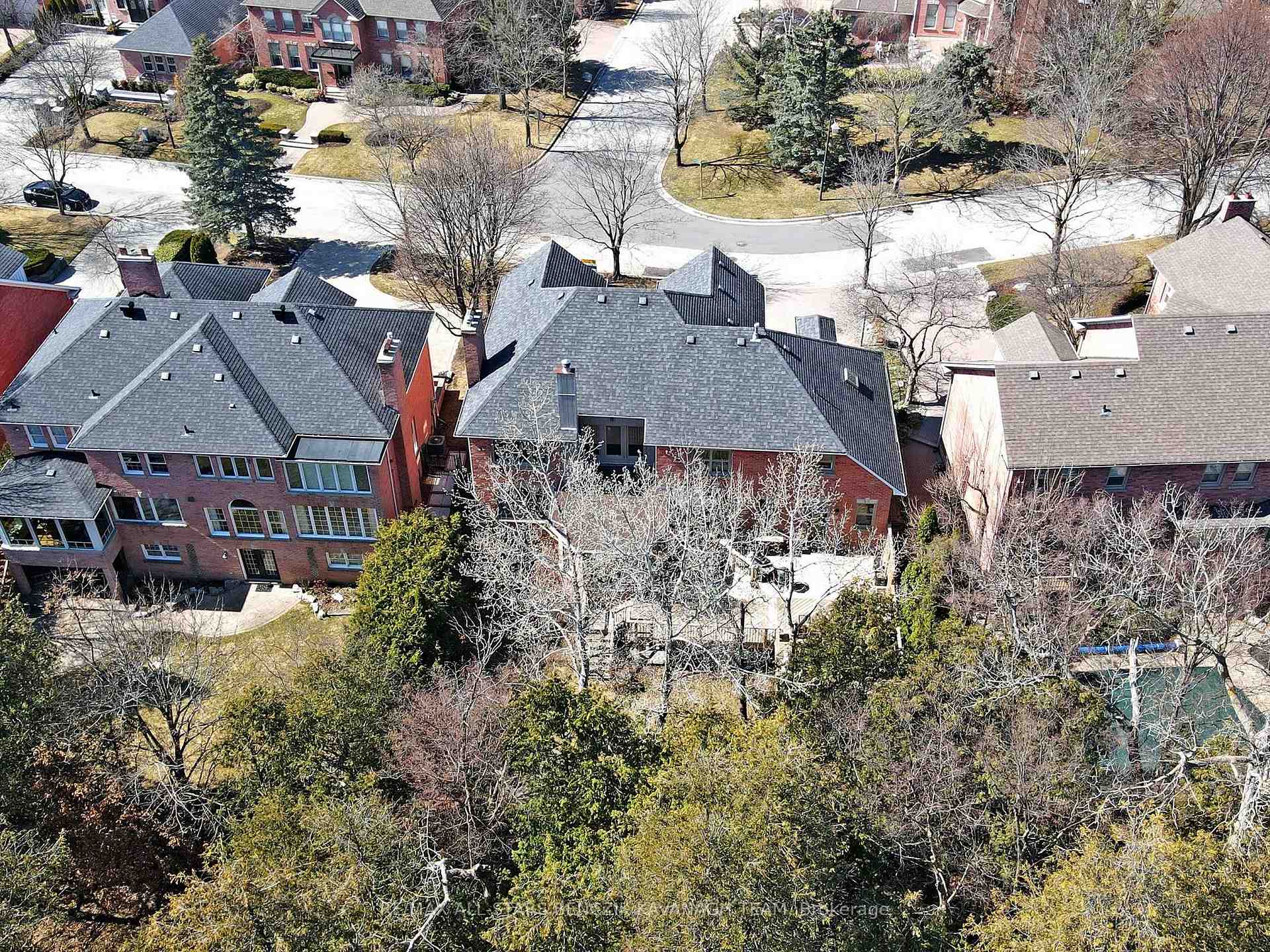 Photo 48 of 40 Wrenwood Court, Markham, Unionville — HOMEH
