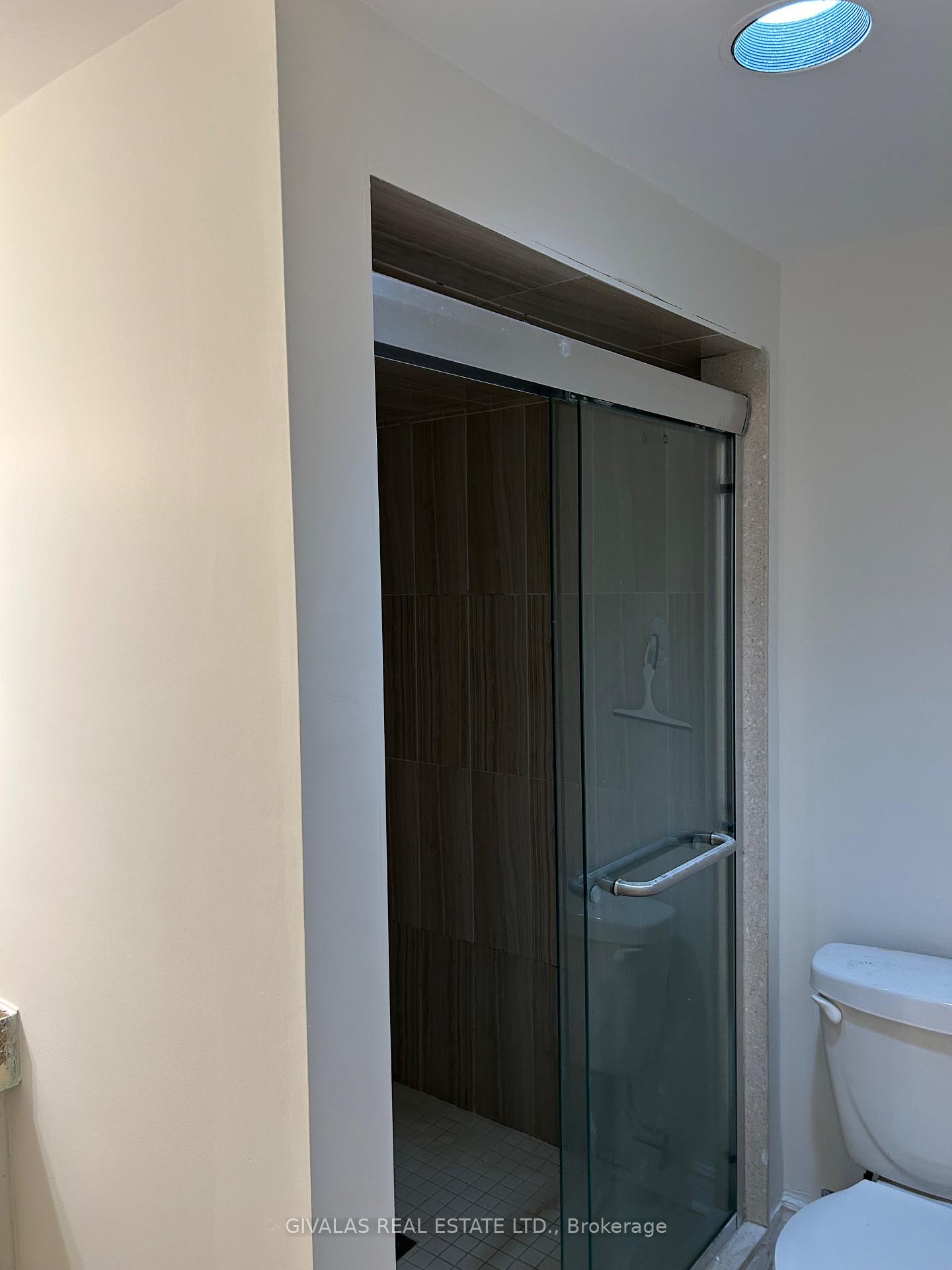 Photo 8 of 57 Townley Avenue, Markham, Milliken Mills East — HOMEH