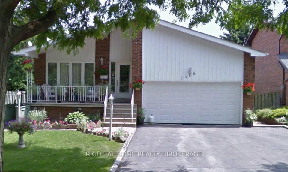 Front of 2406 Poplar Crescent