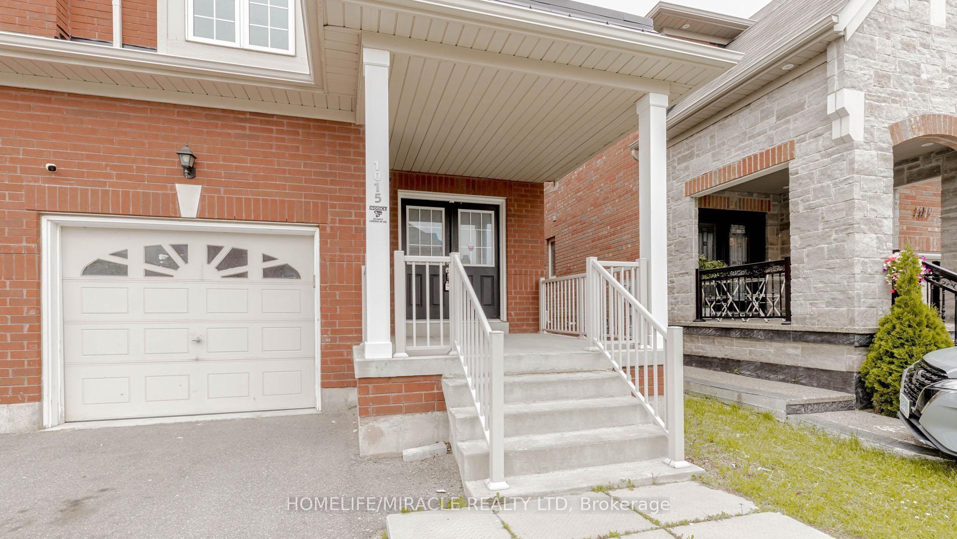 Photo 4 of Unit Upper, 1015 Job Crescent, Milton, Harrison — HOMEH