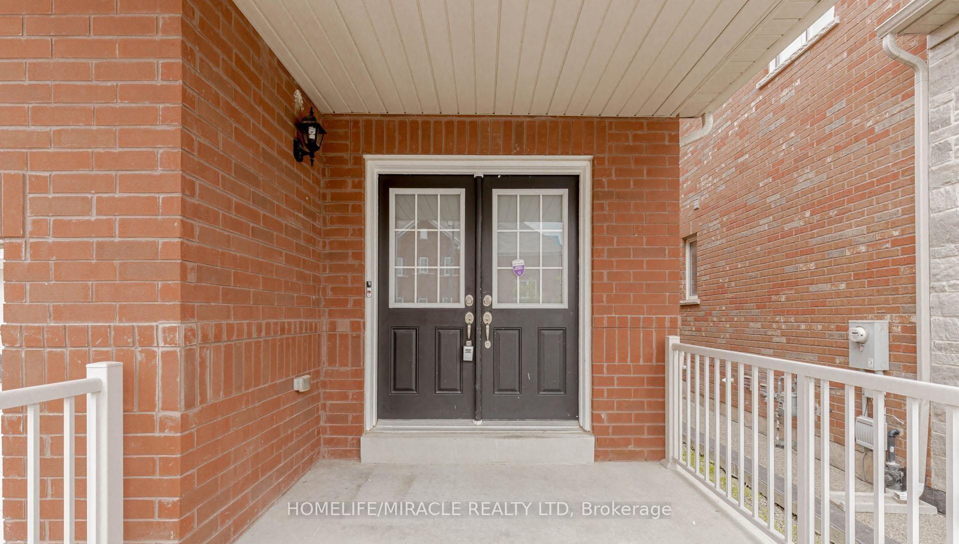 Photo 5 of Unit Upper, 1015 Job Crescent, Milton, Harrison — HOMEH