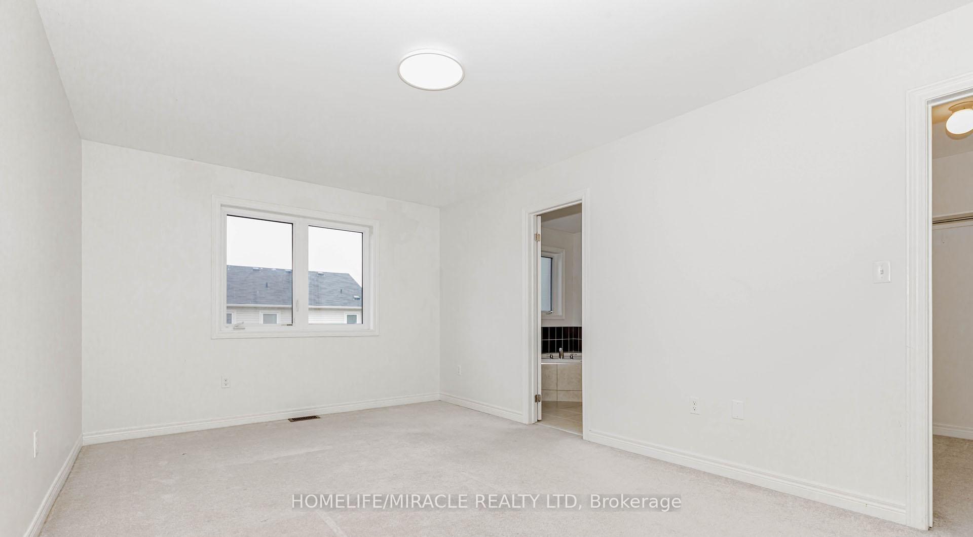 Photo 28 of Unit Upper, 1015 Job Crescent, Milton, Harrison — HOMEH