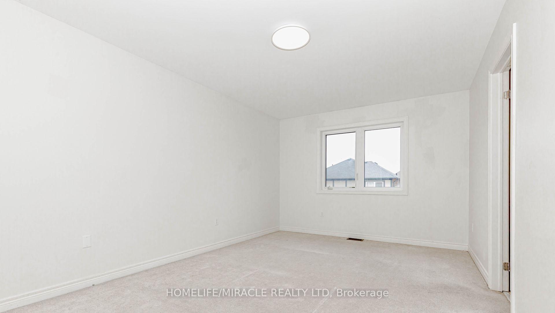 Photo 29 of Unit Upper, 1015 Job Crescent, Milton, Harrison — HOMEH