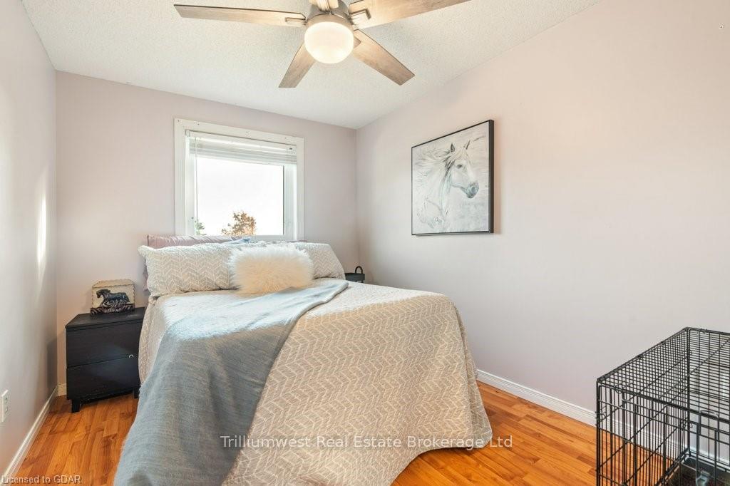 Photo 24 of 303 Misty Crescent, Kitchener — HOMEH