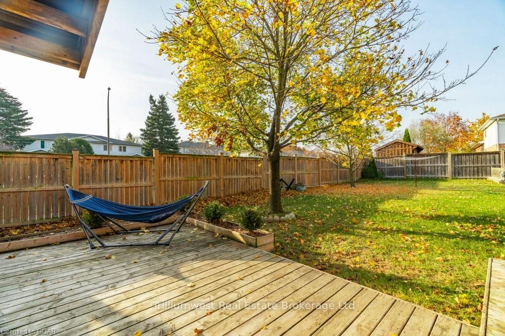 Photo 37 of 303 Misty Crescent, Kitchener — HOMEH
