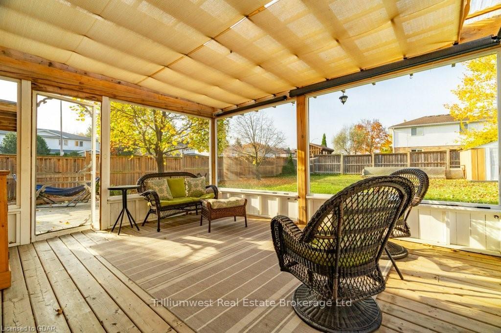 Photo 39 of 303 Misty Crescent, Kitchener — HOMEH