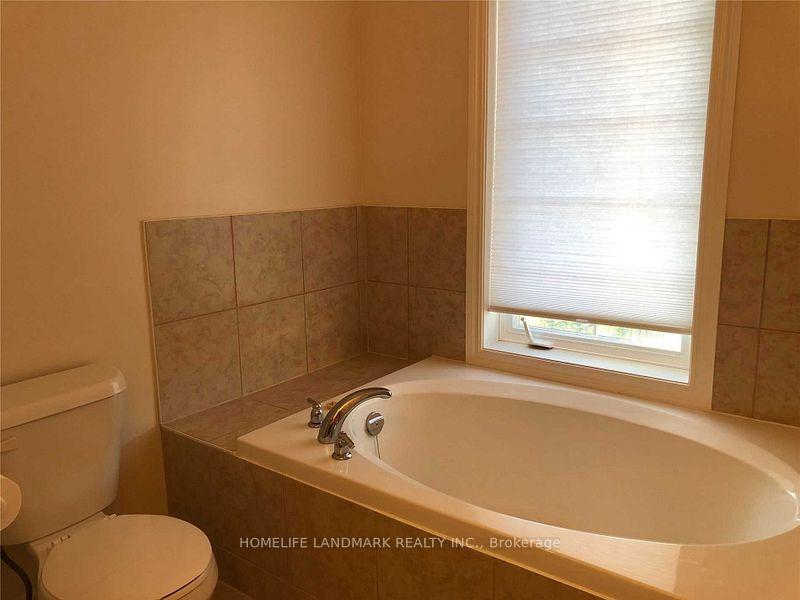 Photo 10 of 40 Cathedral High Street, Markham, Cathedraltown — HOMEH