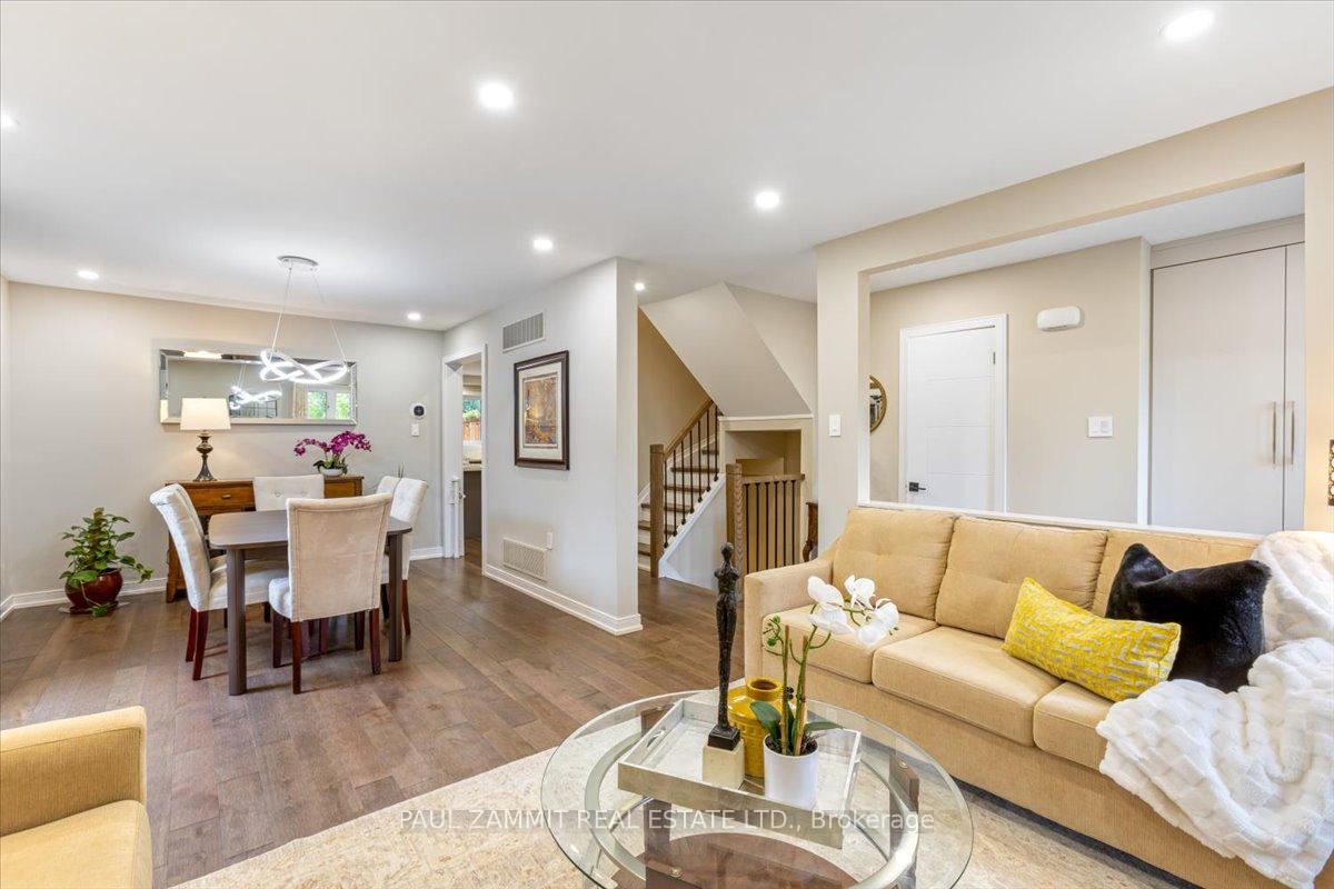 Photo 6 of 20 Lilac Avenue, Markham, Aileen-Willowbrook — HOMEH
