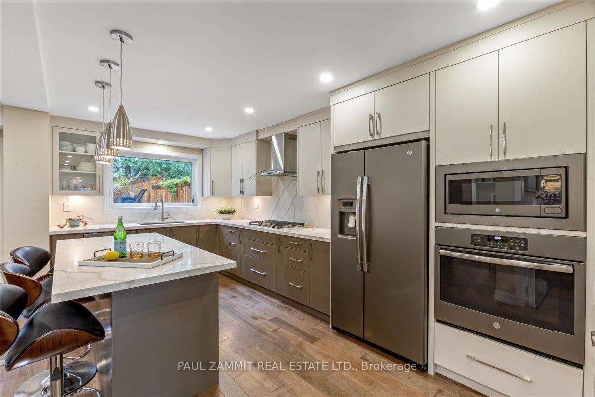 Photo 11 of 20 Lilac Avenue, Markham, Aileen-Willowbrook — HOMEH