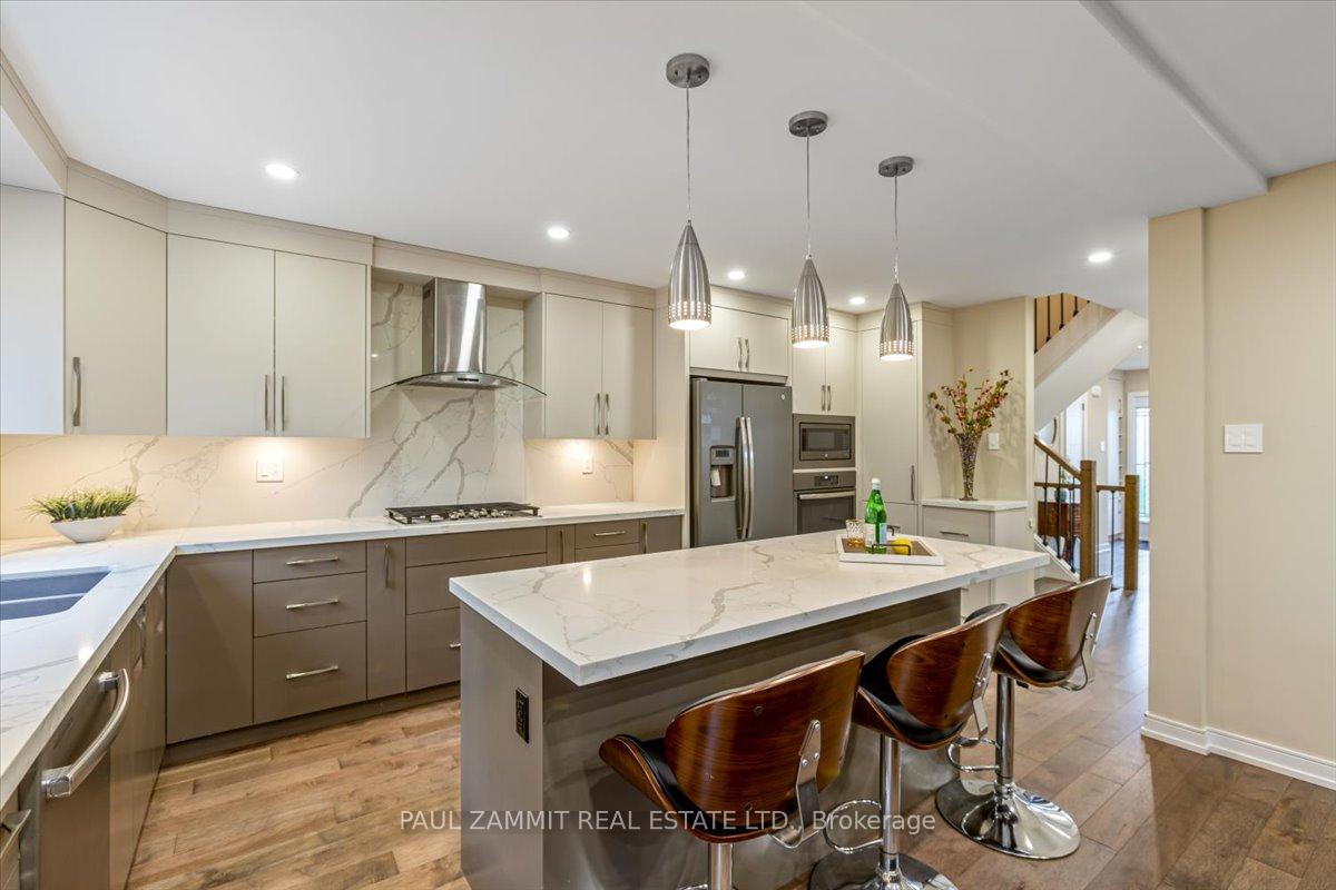 Photo 13 of 20 Lilac Avenue, Markham, Aileen-Willowbrook — HOMEH