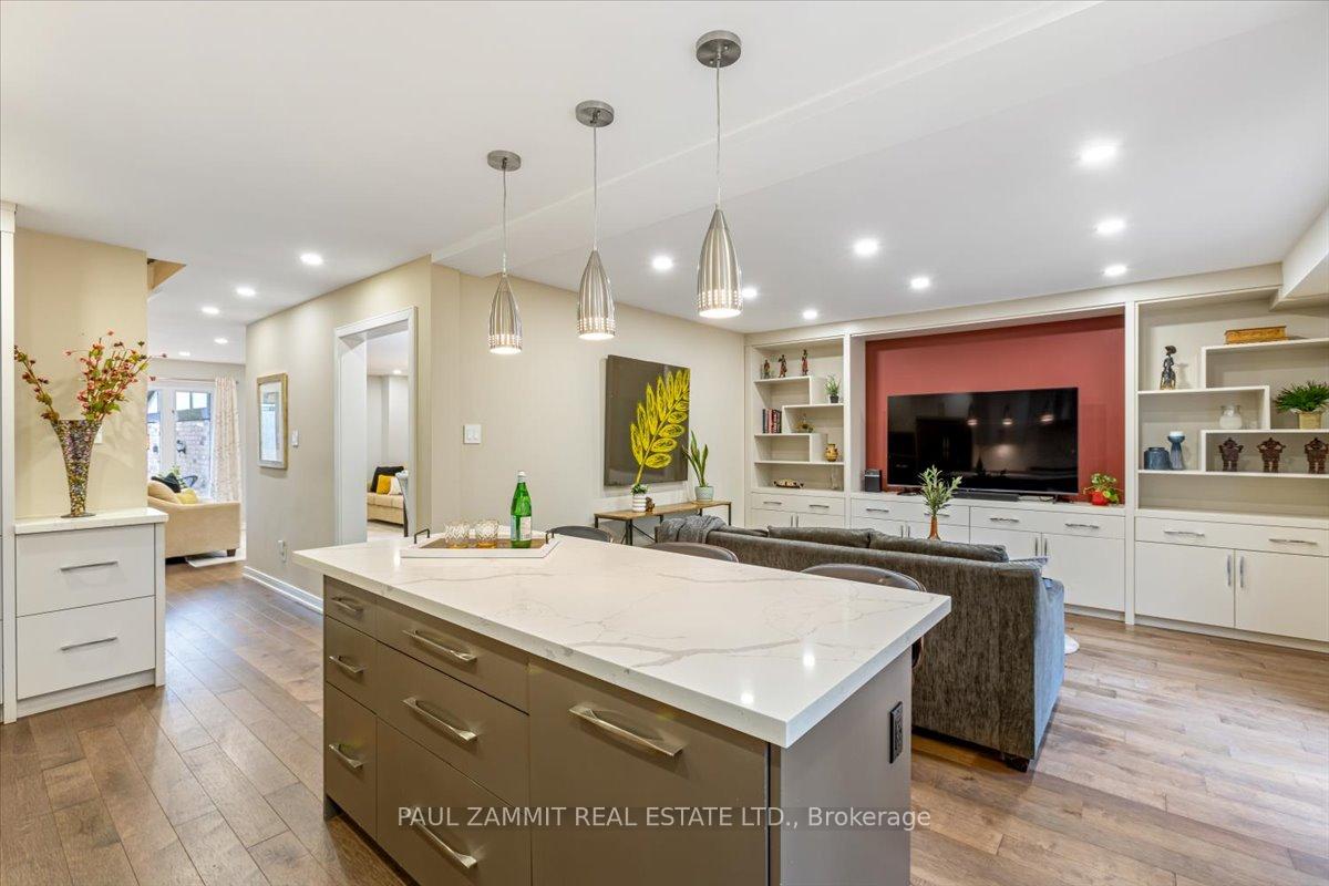 Photo 14 of 20 Lilac Avenue, Markham, Aileen-Willowbrook — HOMEH