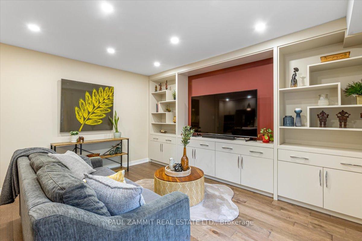Photo 15 of 20 Lilac Avenue, Markham, Aileen-Willowbrook — HOMEH
