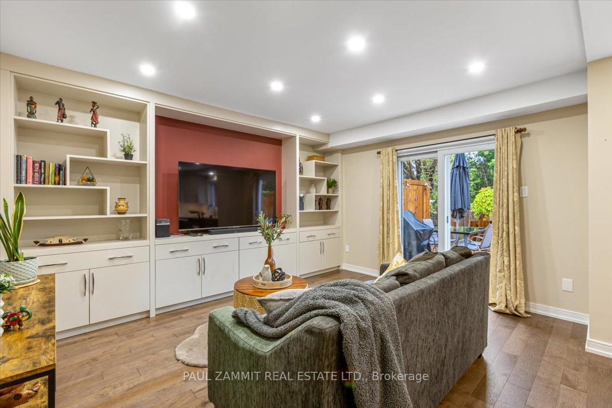 Photo 16 of 20 Lilac Avenue, Markham, Aileen-Willowbrook — HOMEH