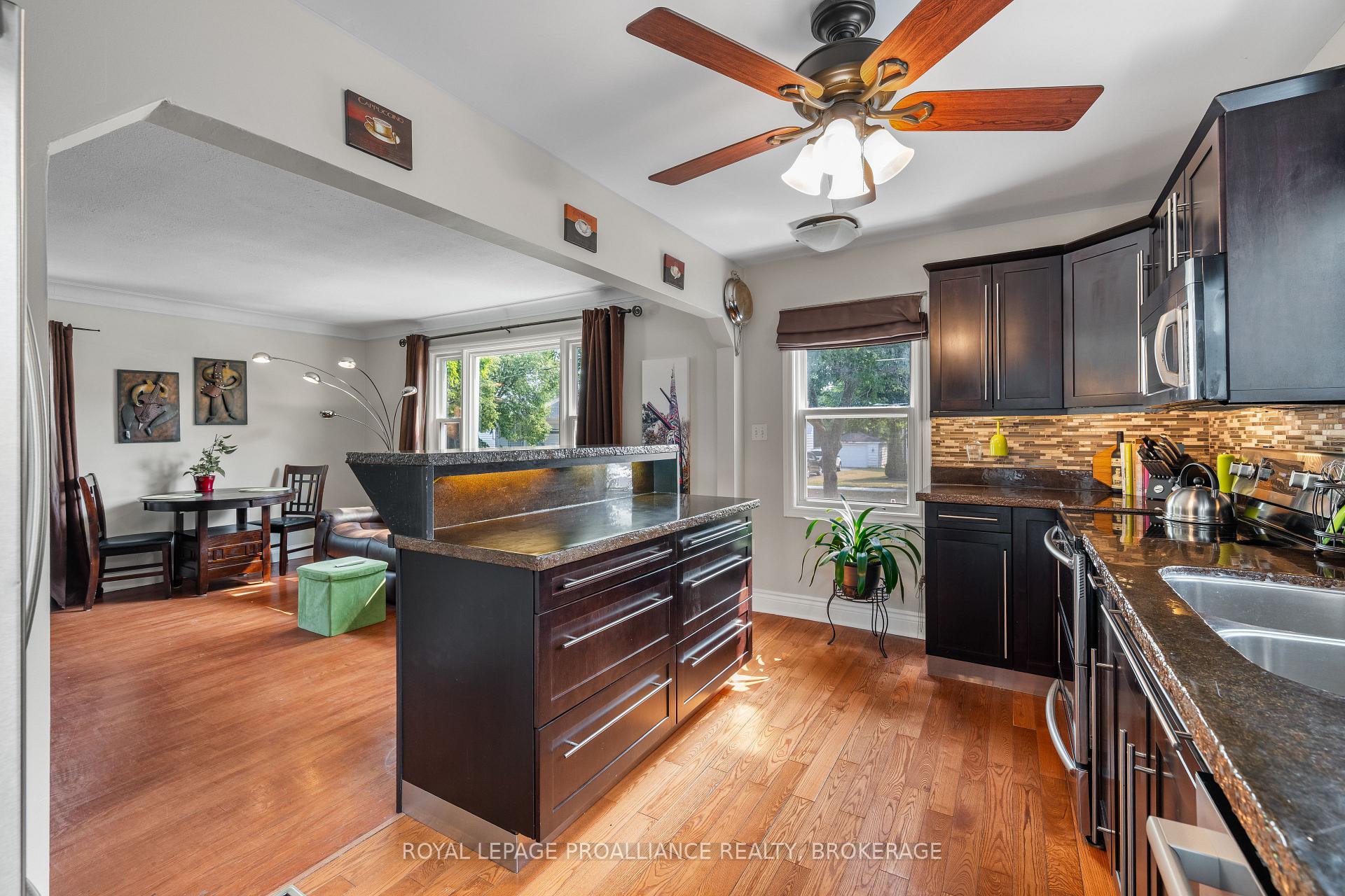 Photo 4 of 68 Hillcrest Avenue, Kingston, East of Sir John A. Blvd — HOMEH