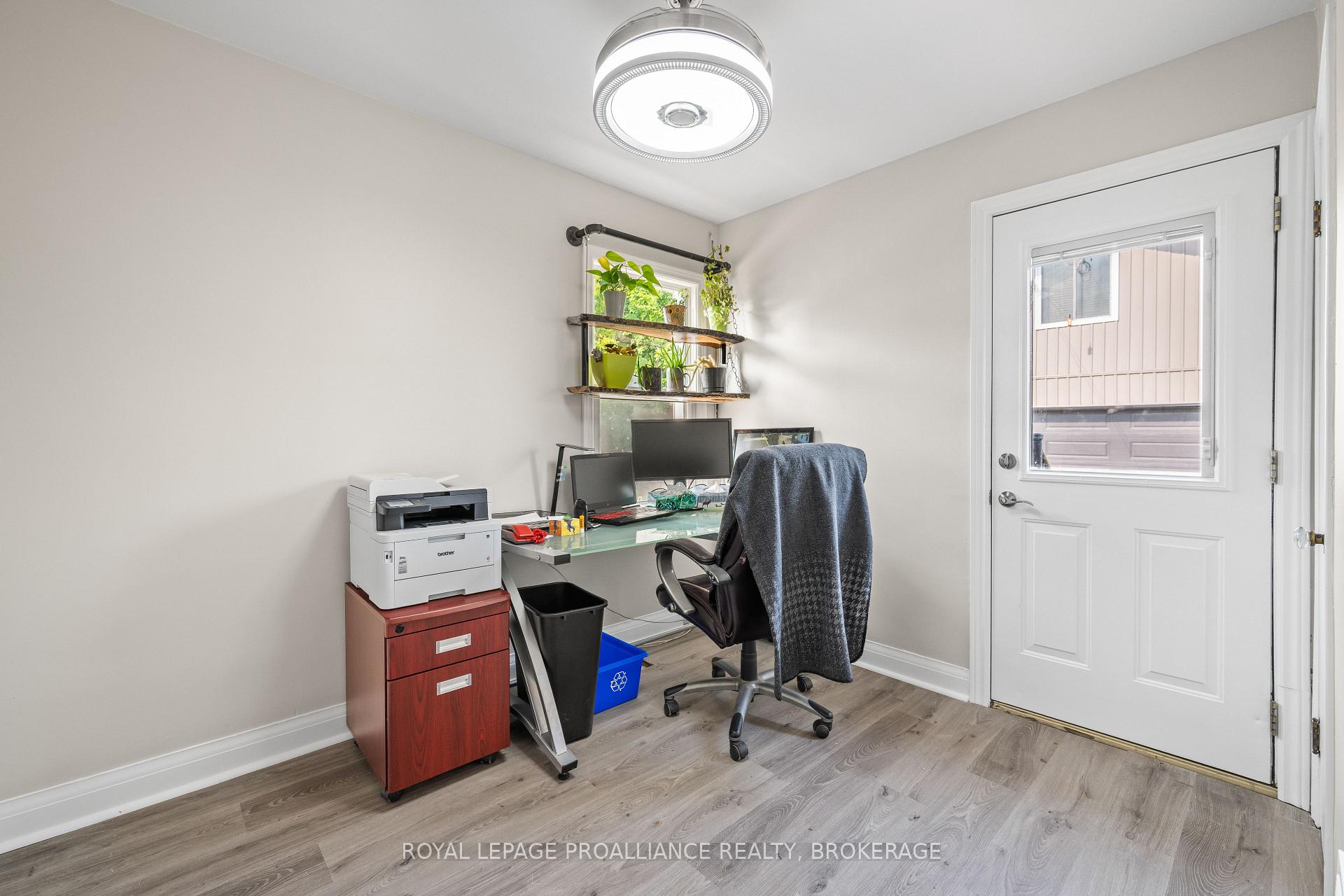 Photo 15 of 68 Hillcrest Avenue, Kingston, East of Sir John A. Blvd — HOMEH