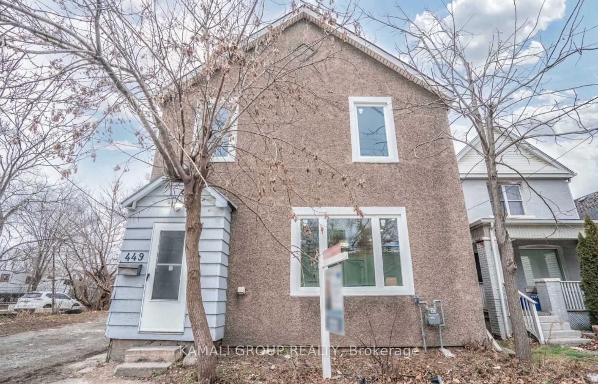 Photo 12 of Unit Unit 1, 449 Kenilworth Avenue N, Hamilton, Industrial Sector — HOMEH
