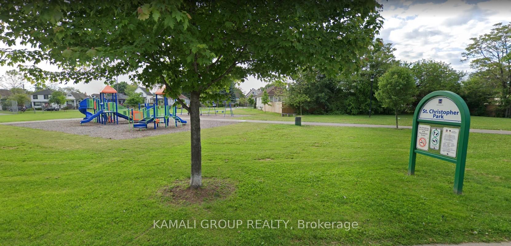 Photo 15 of Unit Unit 1, 449 Kenilworth Avenue N, Hamilton, Industrial Sector — HOMEH