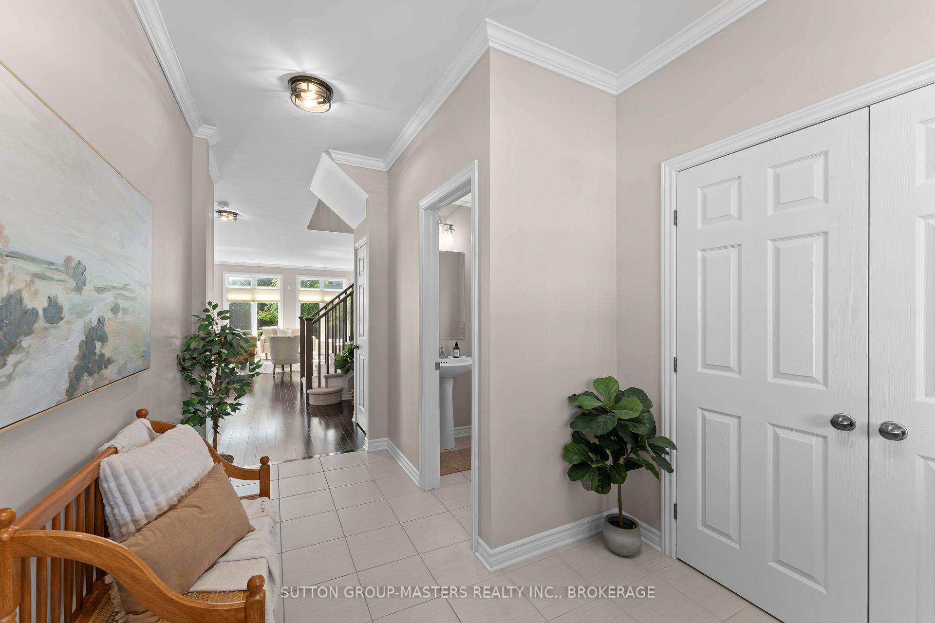 Photo 4 of 1367 Waterside Way, Kingston, Kingston East (Incl Barret Crt) — HOMEH