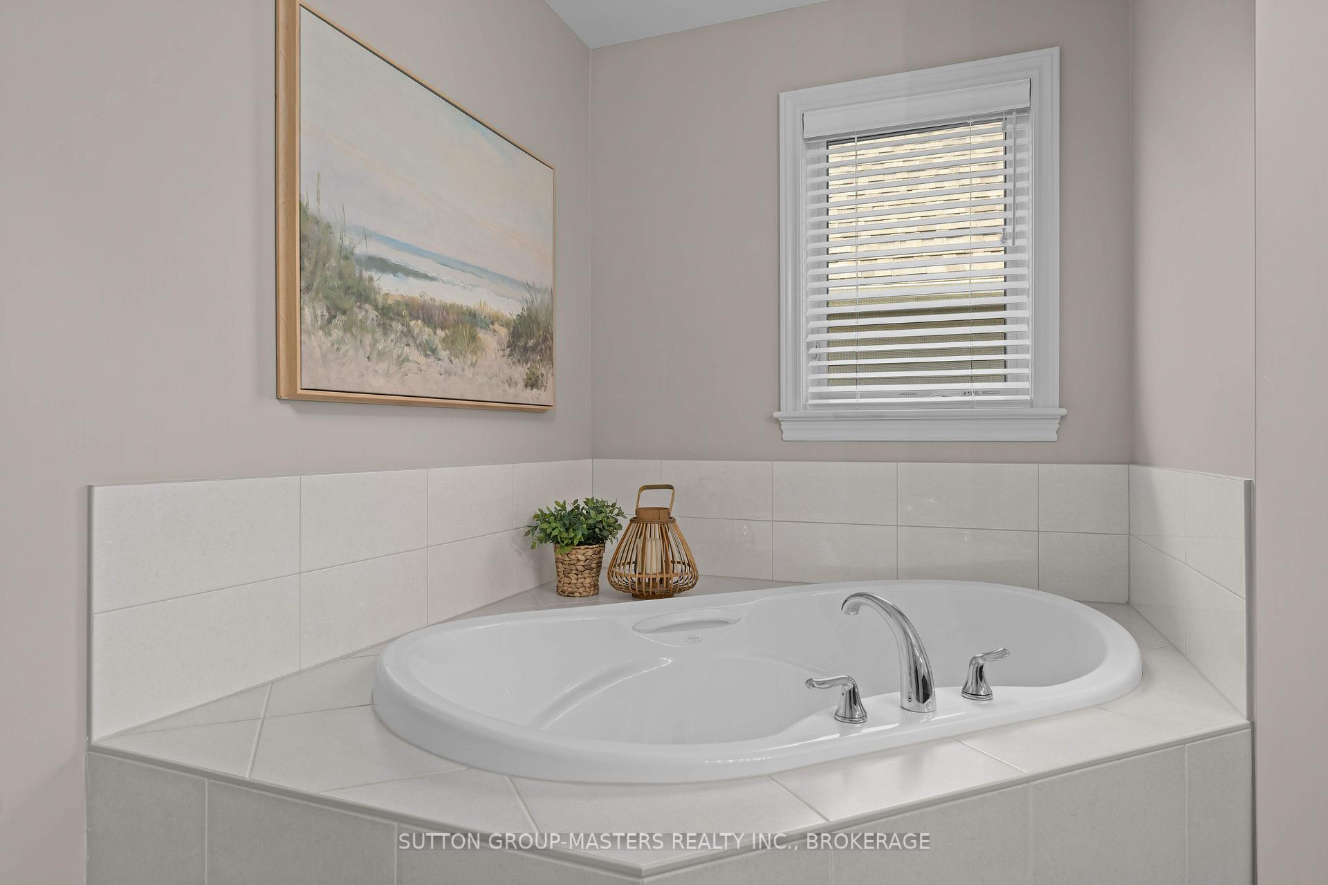 Photo 24 of 1367 Waterside Way, Kingston, Kingston East (Incl Barret Crt) — HOMEH