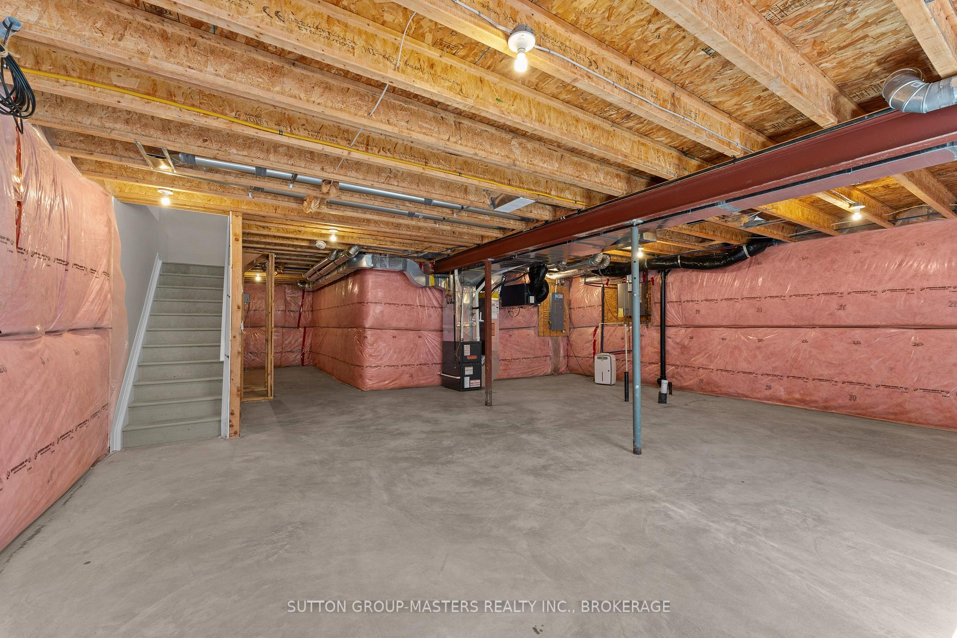 Photo 33 of 1367 Waterside Way, Kingston, Kingston East (Incl Barret Crt) — HOMEH