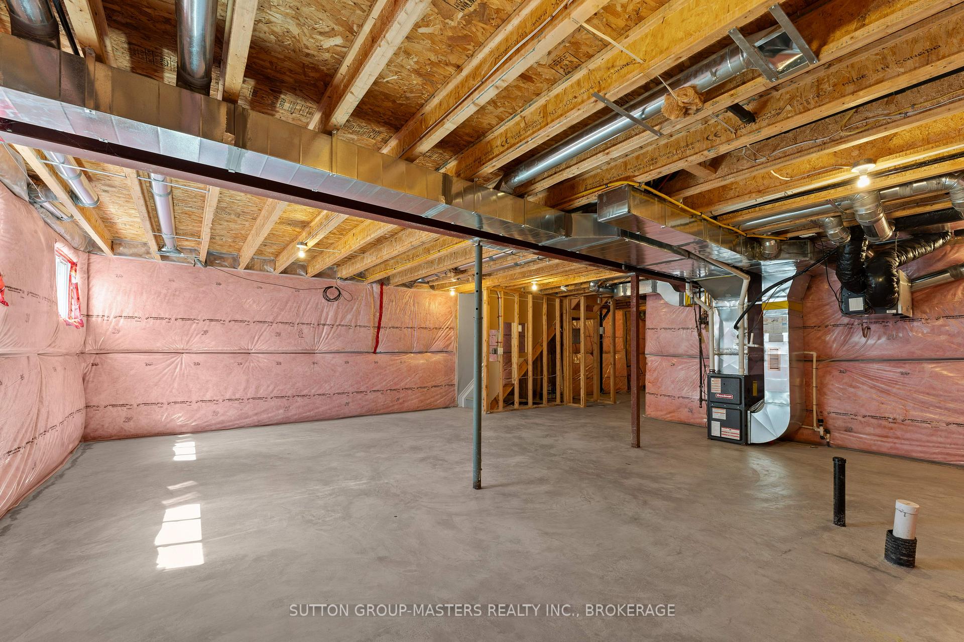 Photo 34 of 1367 Waterside Way, Kingston, Kingston East (Incl Barret Crt) — HOMEH