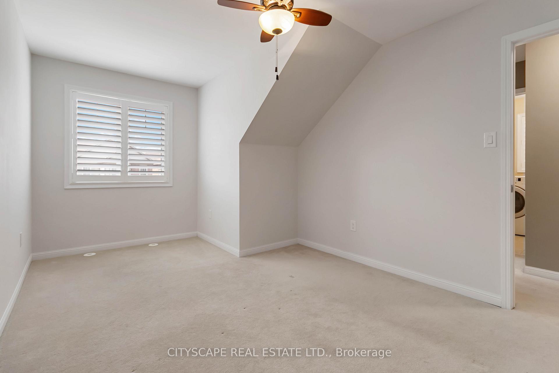 Photo 13 of 256 Whetham Heights, Milton, Harrison — HOMEH