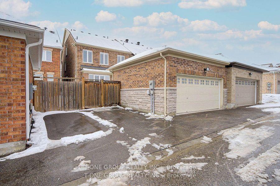 Photo 46 of 9 Couloir Drive, Markham, Cornell — HOMEH