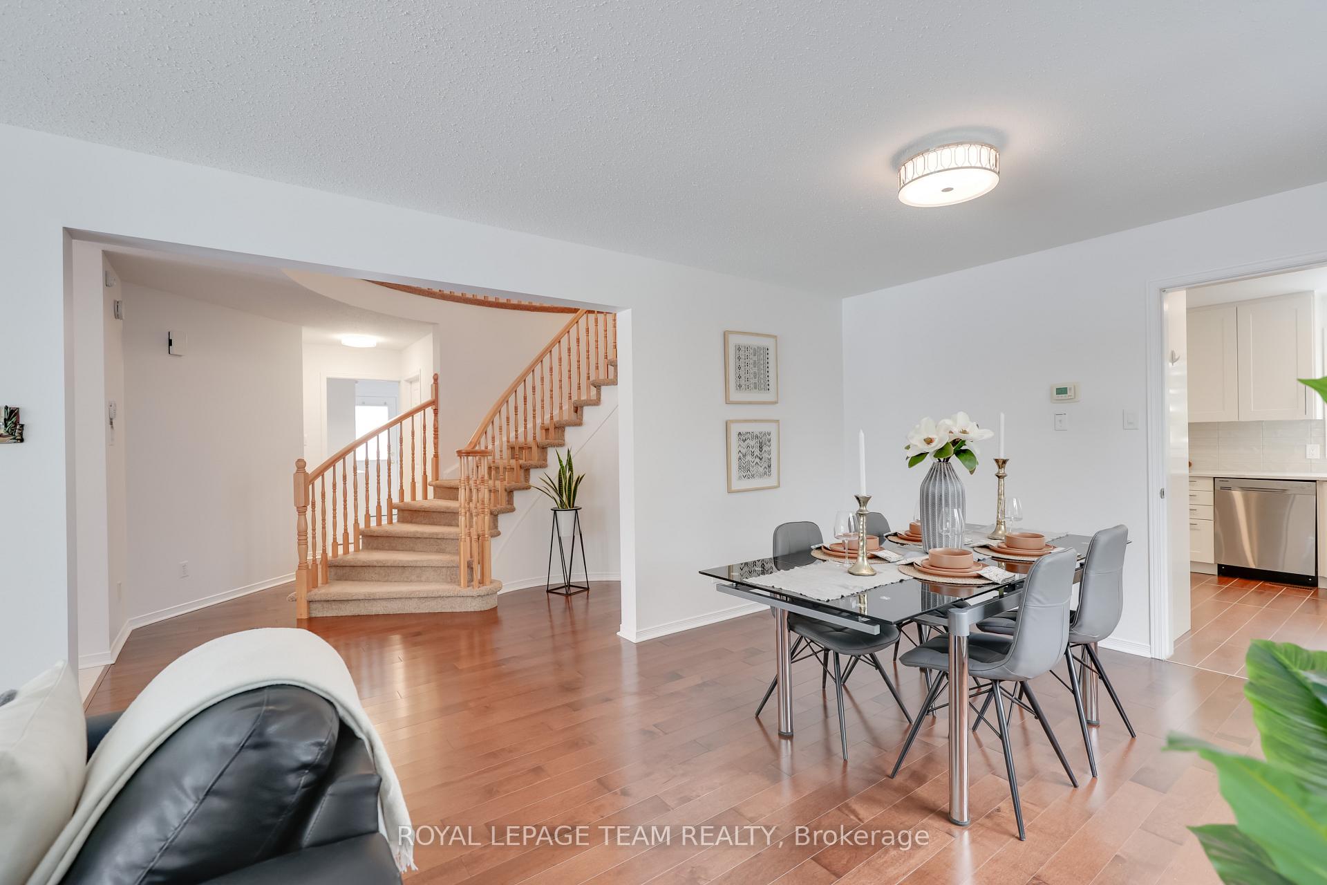 Photo 6 of 82 Hansen Avenue, Ottawa, Kanata - Kanata Lakes/Heritage Hills — HOMEH