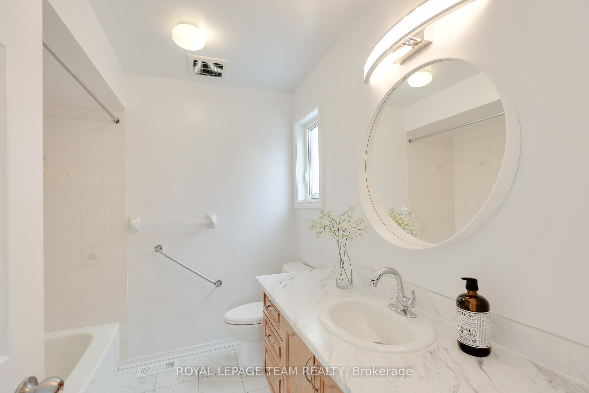 Photo 21 of 82 Hansen Avenue, Ottawa, Kanata - Kanata Lakes/Heritage Hills — HOMEH
