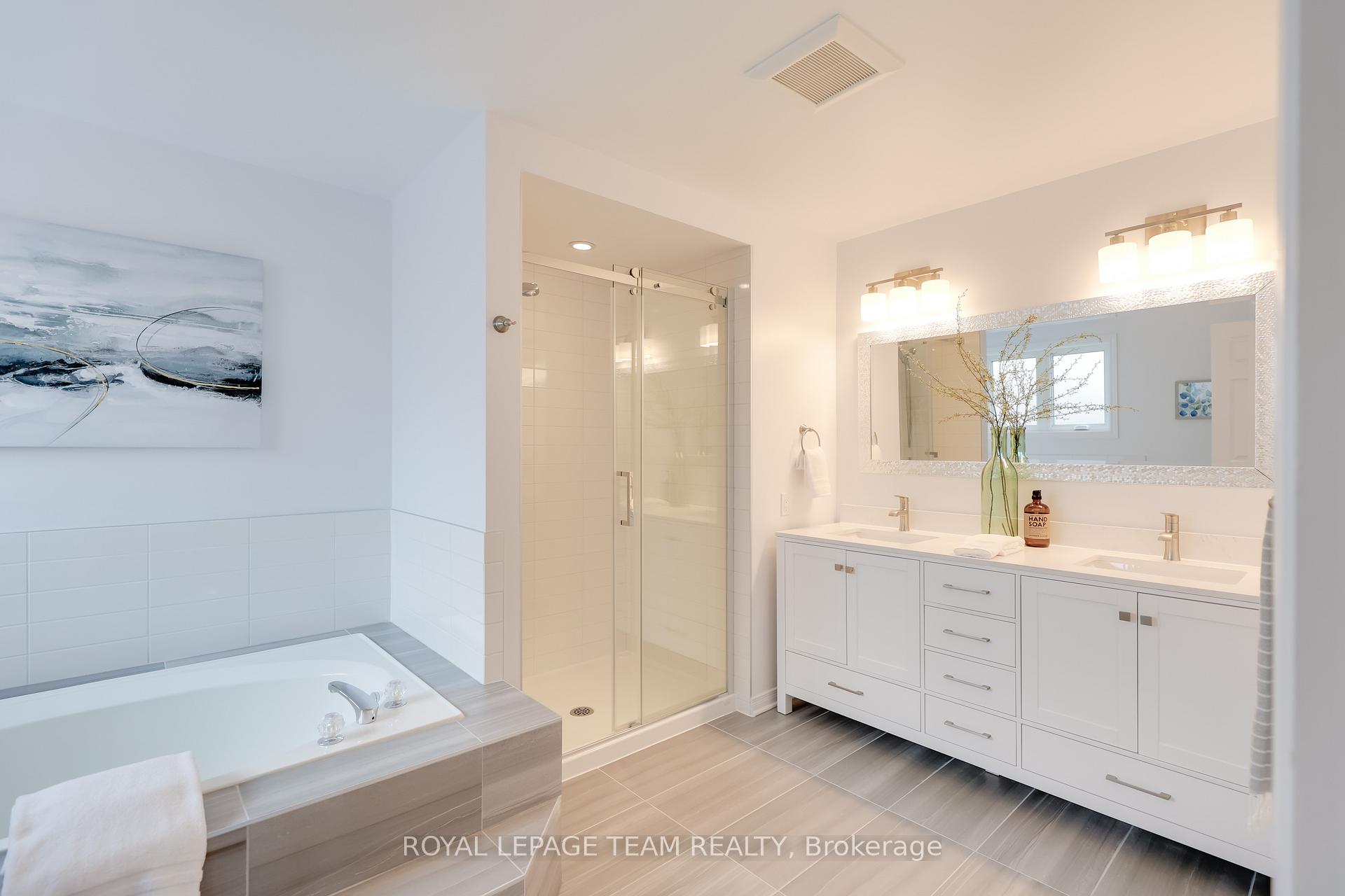Photo 26 of 82 Hansen Avenue, Ottawa, Kanata - Kanata Lakes/Heritage Hills — HOMEH