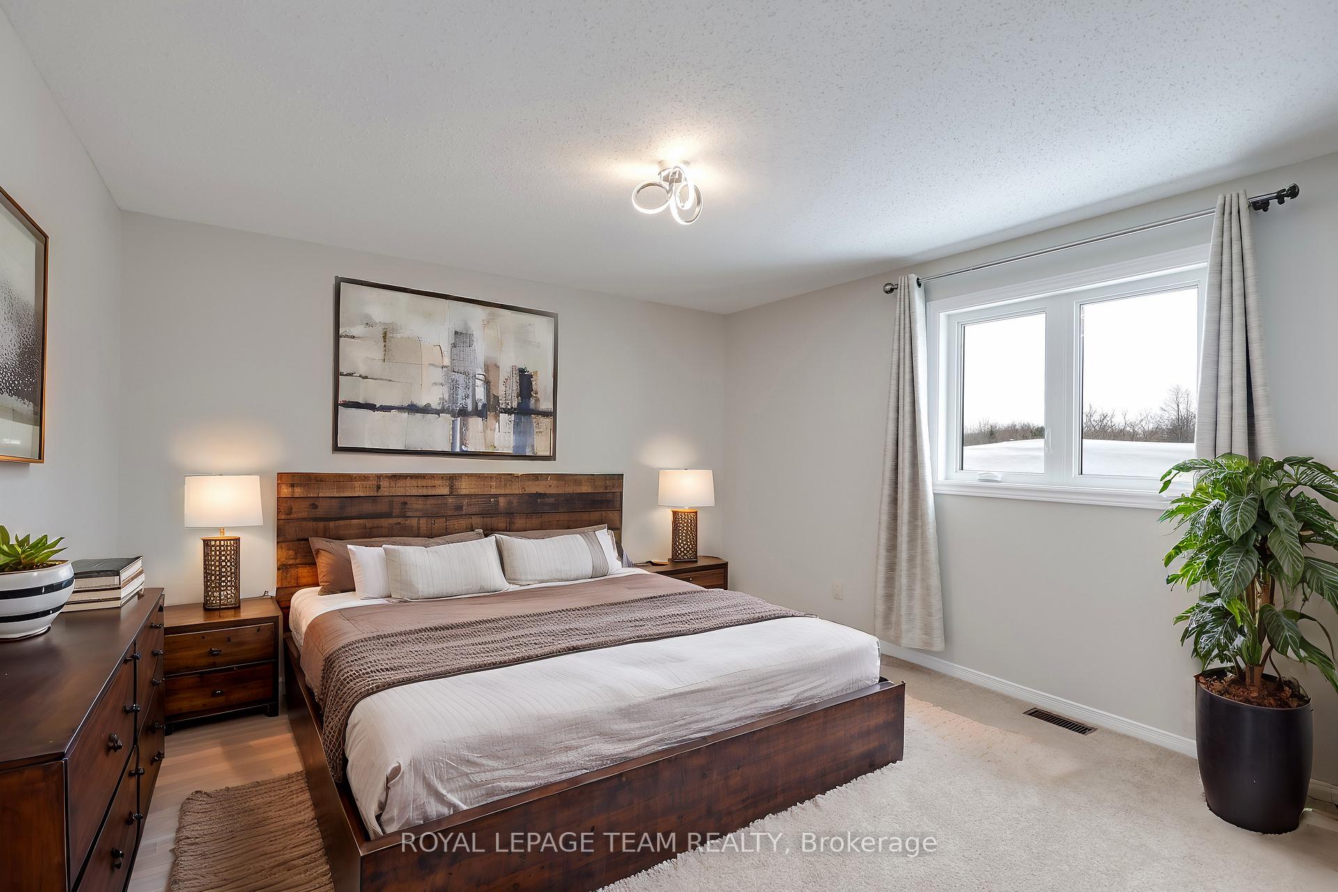 Photo 31 of 82 Hansen Avenue, Ottawa, Kanata - Kanata Lakes/Heritage Hills — HOMEH